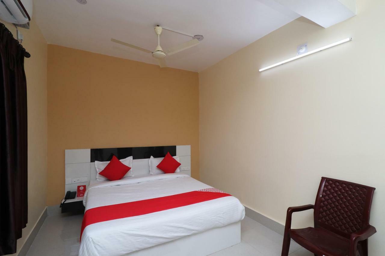 Oyo 35736 Shree Jagannath Lodge Puri Bagian luar foto