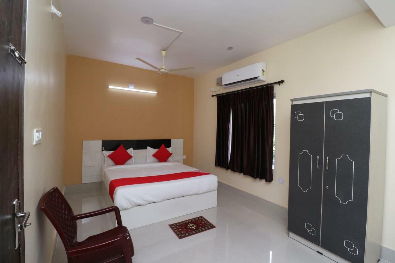 Oyo 35736 Shree Jagannath Lodge Puri Bagian luar foto