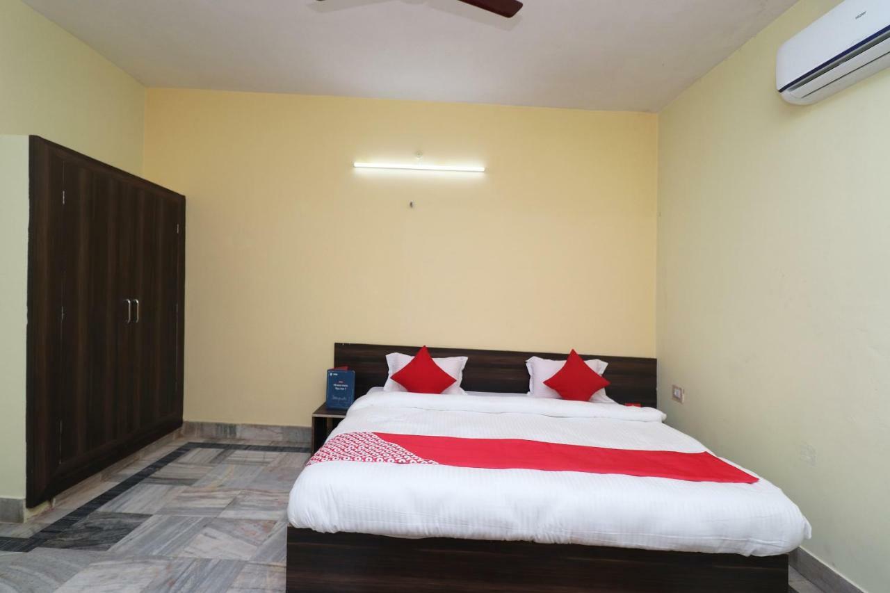Oyo 35736 Shree Jagannath Lodge Puri Bagian luar foto