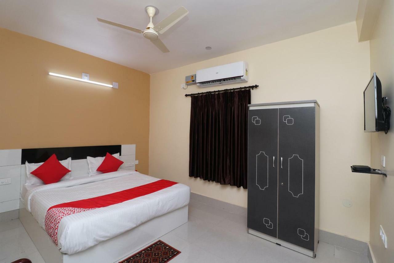 Oyo 35736 Shree Jagannath Lodge Puri Bagian luar foto