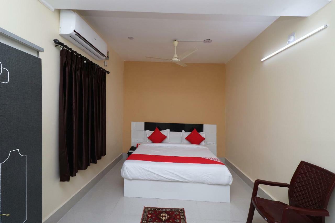 Oyo 35736 Shree Jagannath Lodge Puri Bagian luar foto