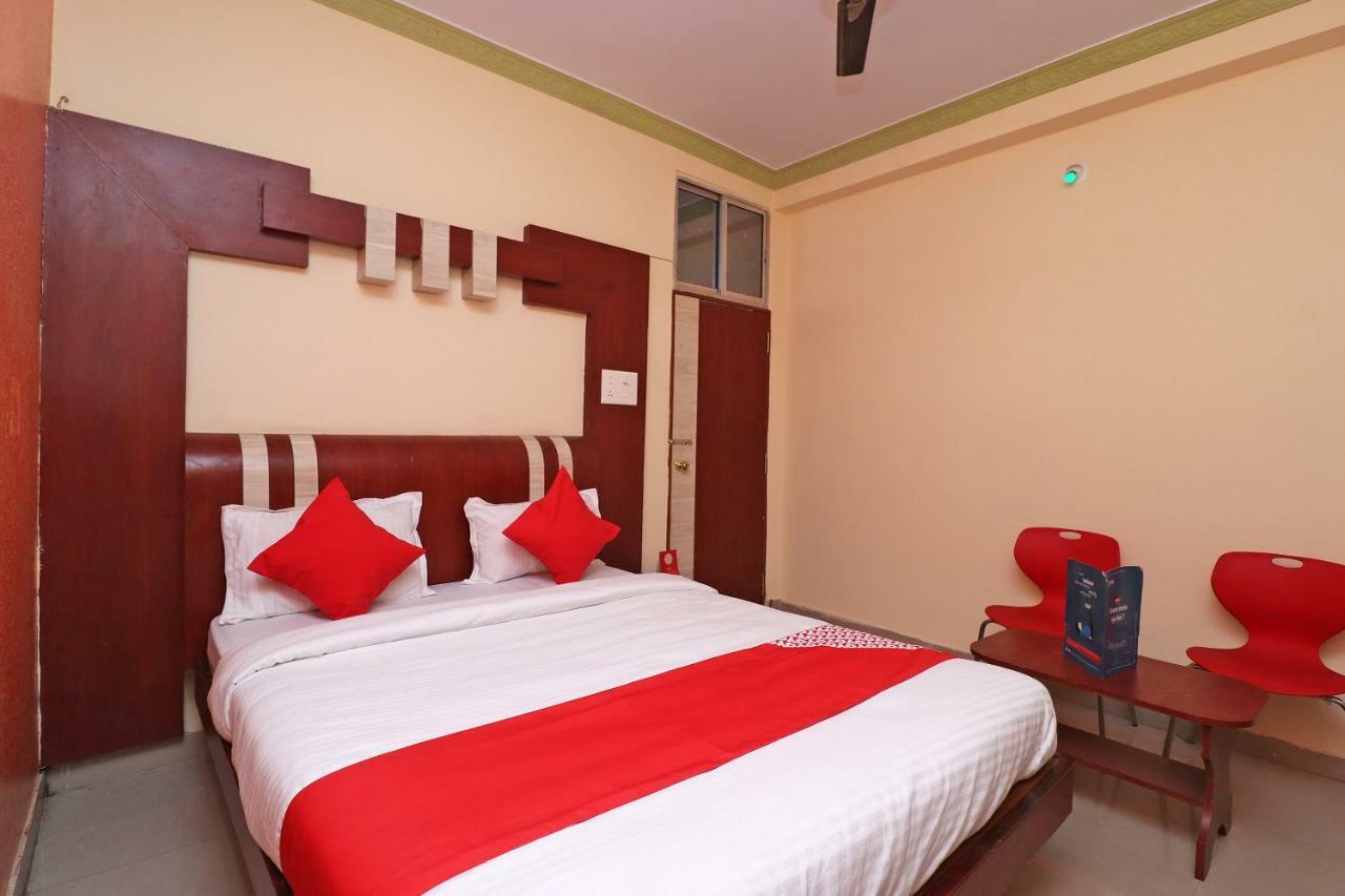 Oyo 35736 Shree Jagannath Lodge Puri Bagian luar foto