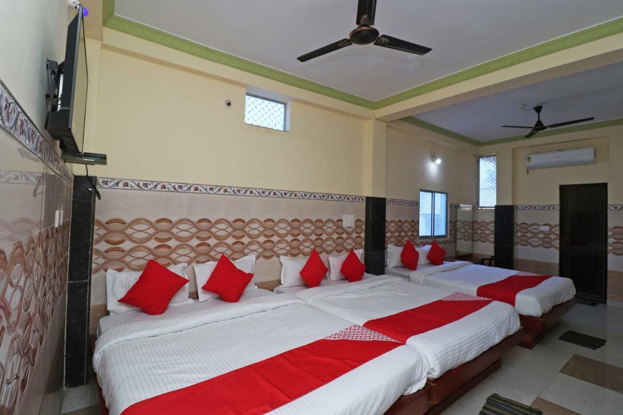Oyo 35736 Shree Jagannath Lodge Puri Bagian luar foto